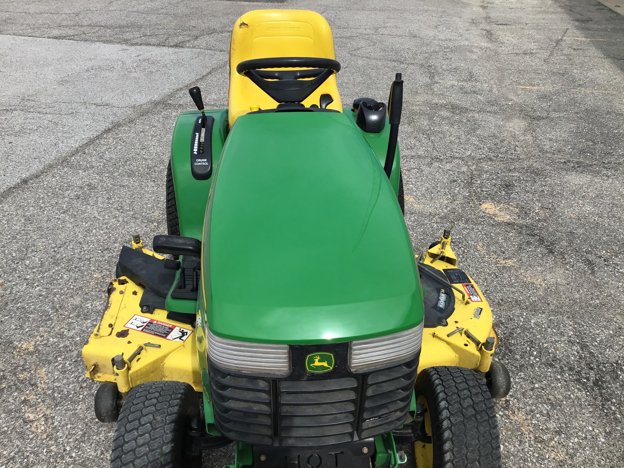 2003 John Deere GT245 Image 7