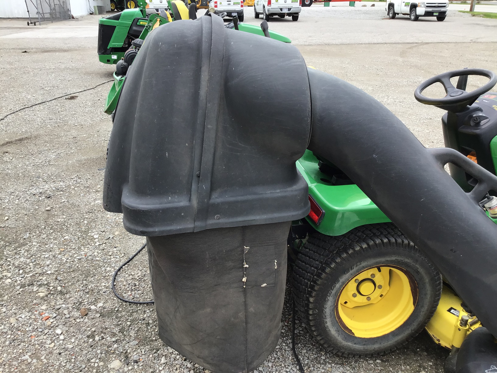 2003 John Deere GT245 Image 8