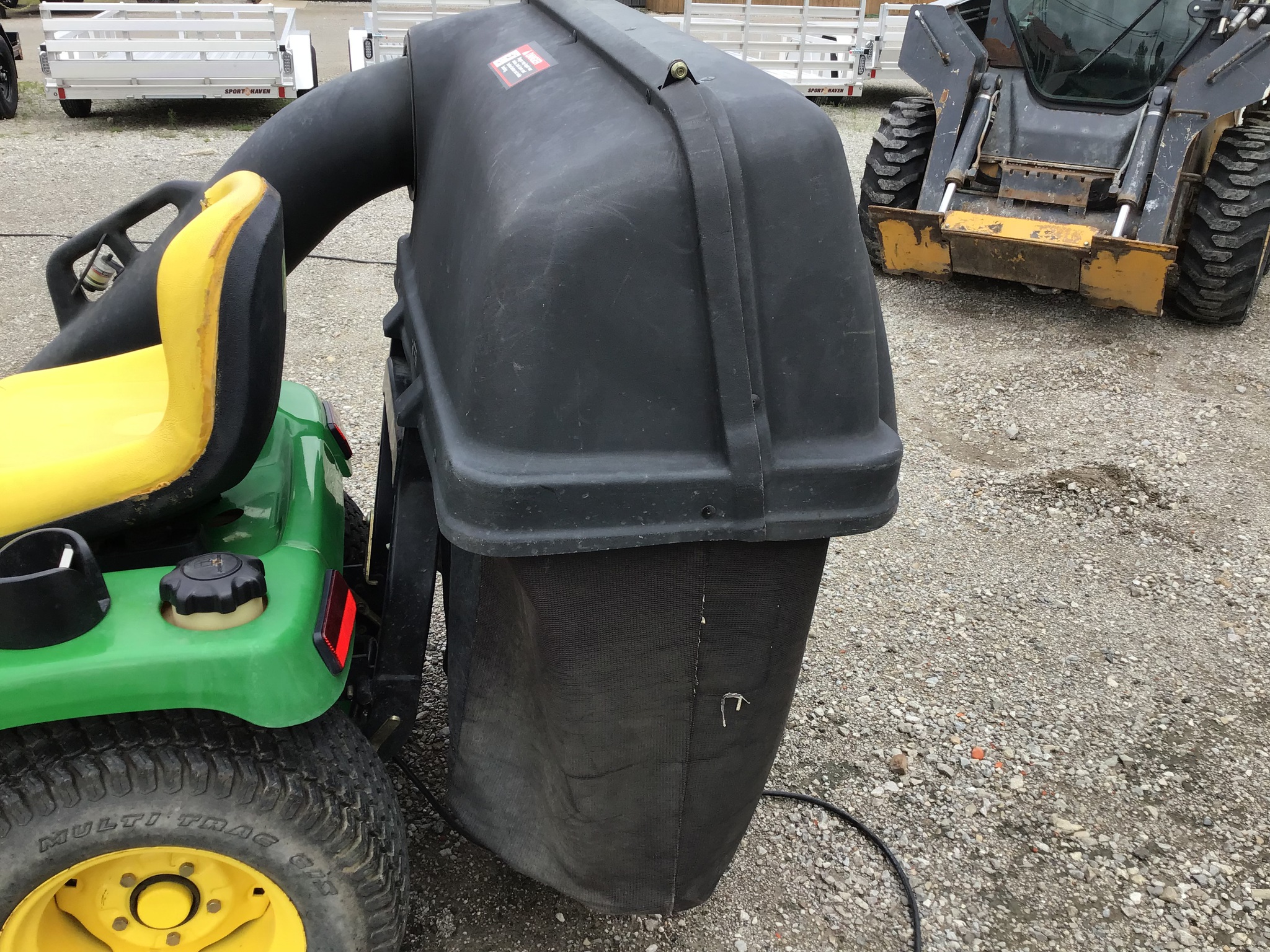 2003 John Deere GT245 Image 10