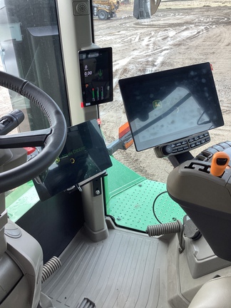 2025 John Deere 9RX 640 - Photo16