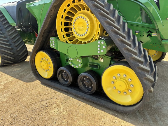 2025 John Deere 9RX 640 - Photo13