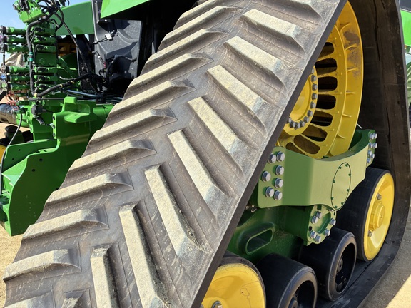 2025 John Deere 9RX 640 - Photo17