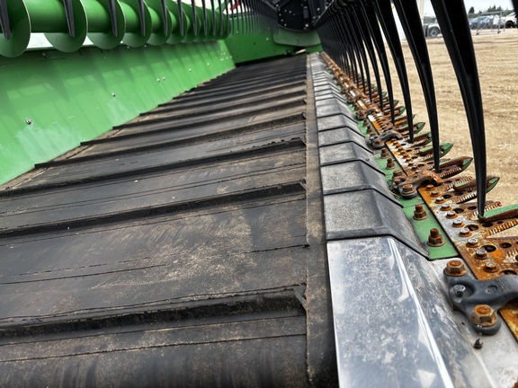 Used 2018 John Deere 640FD Combine Platforms at Horizon Ag & Turf in St. Paul, AB - Photo8