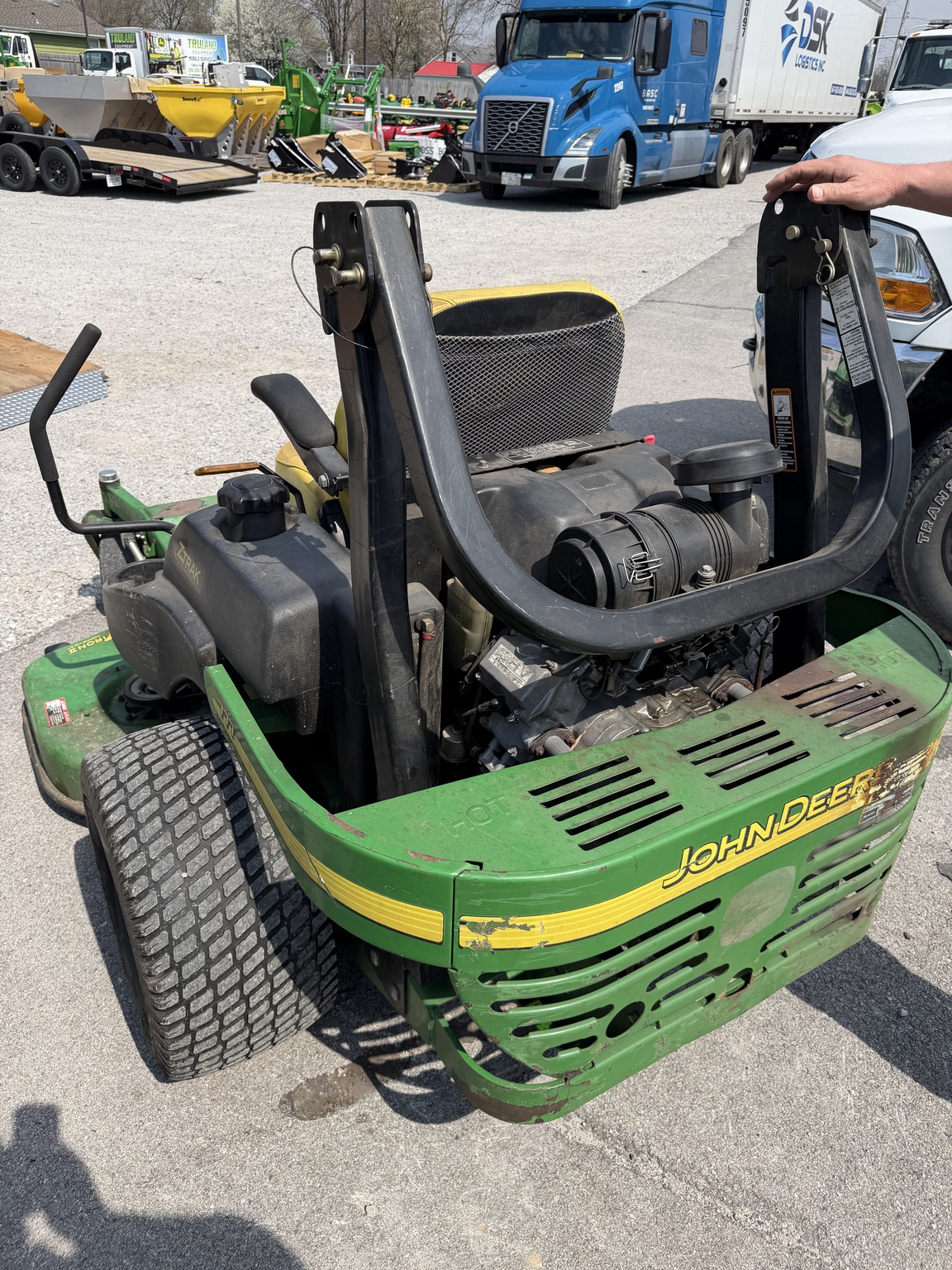 2006 John Deere 777 Image 5