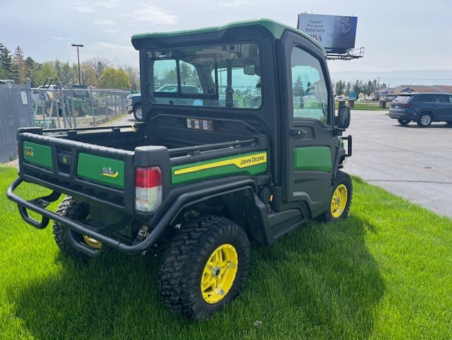 2024 John Deere XUV 835R Image 4