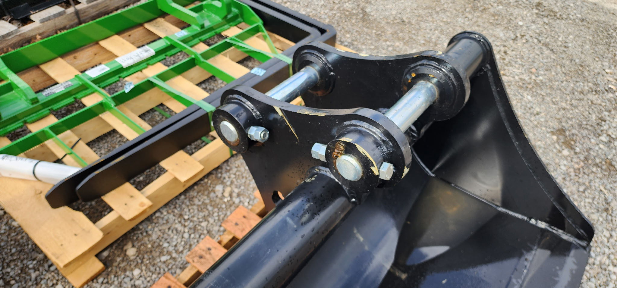 2025 John Deere BYT11918 42