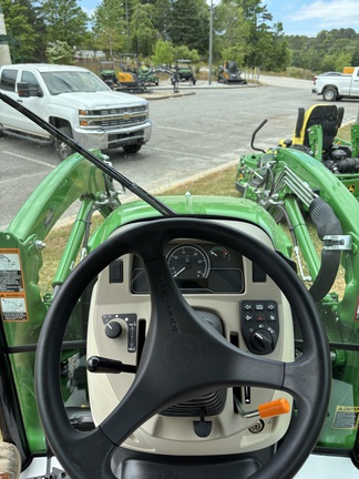 2026 John Deere 3046R-5