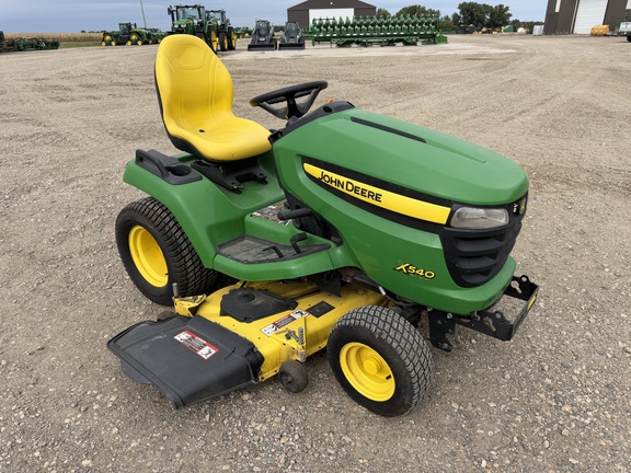  John Deere X540