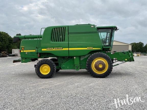 Photo of 2001 John Deere 9650W