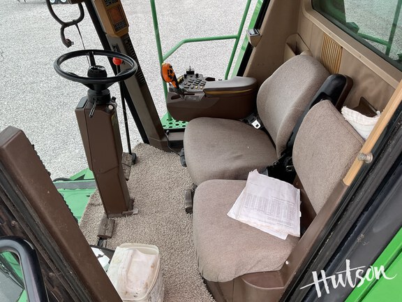 Photo of 2001 John Deere 9650W