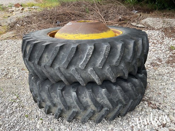 Photo of 2001 John Deere 9650W