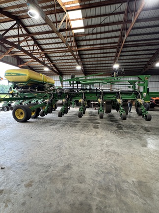 2010 John Deere DB60