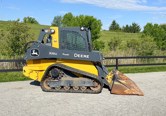 2021 John-Deere 325G
