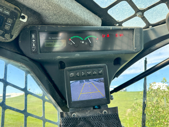 2021 John-Deere 325G