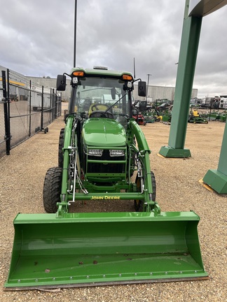 Used 2025 John Deere 3046R Compact Utility Tractors at Horizon Ag & Turf in Edmonton South, AB - Photo3