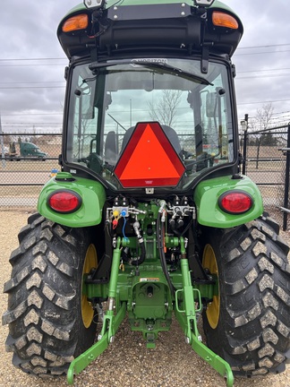 Used 2025 John Deere 3046R Compact Utility Tractors at Horizon Ag & Turf in Edmonton South, AB - Photo5
