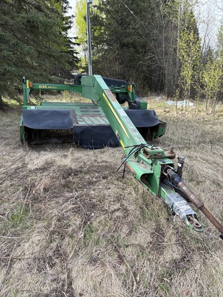Used 2012 John Deere 835 Mower Conditioners at Horizon Ag & Turf in Mayerthorpe, AB - Photo1