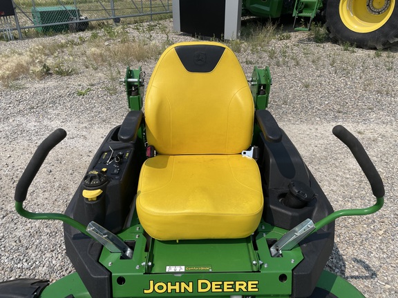 2022 John Deere Z735M