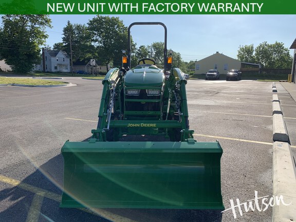 Photo of 2025 John Deere 3046R
