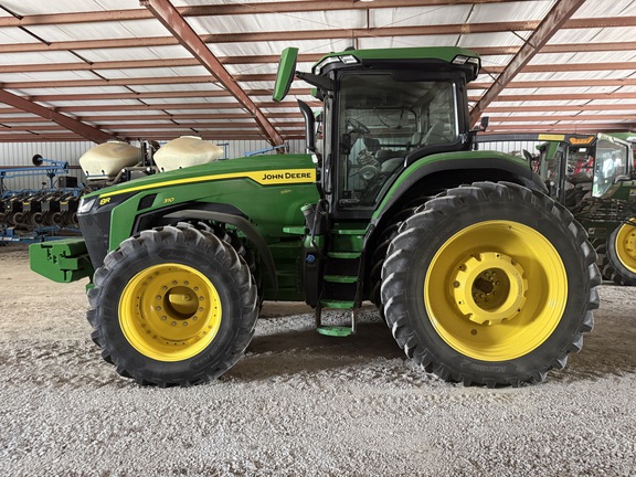 Photo of 2024 John Deere 8R 310