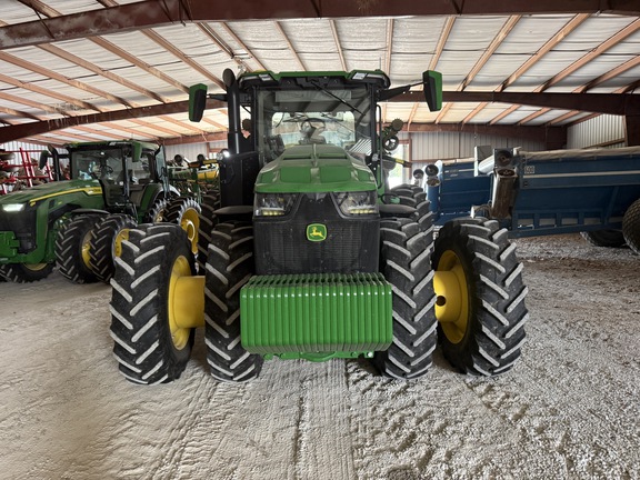 Photo of 2024 John Deere 8R 310