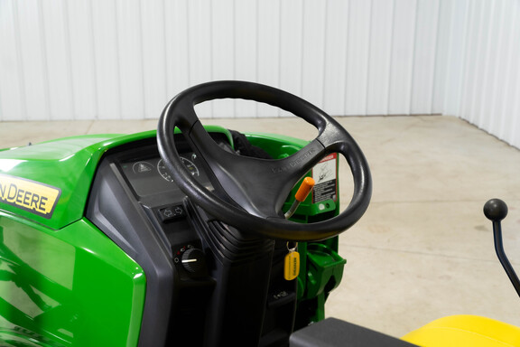 Used 2026 John Deere 1025R Compact Utility Tractors at Koenig Equipment in Franklin, IN - Photo8
