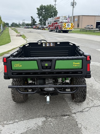 2025 John-Deere 4X2 GATOR