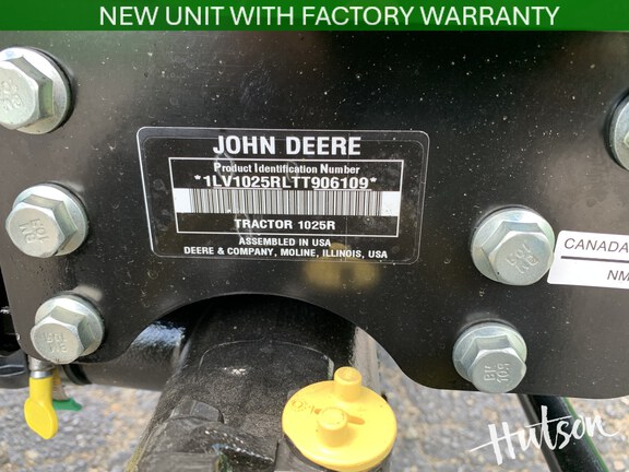 Photo of 2026 John Deere 1025R