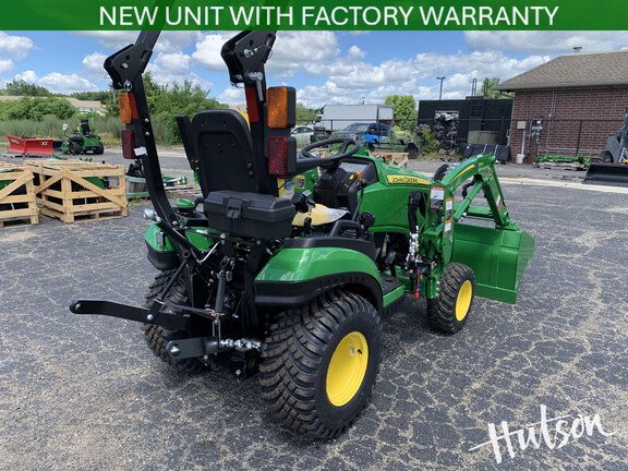 Photo of 2026 John Deere 1025R
