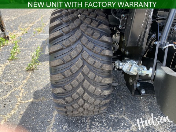 Photo of 2026 John Deere 1025R