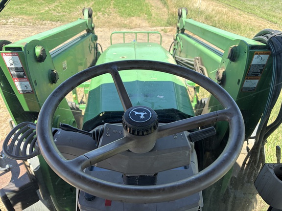 2008 John Deere 7330 (5th thumbnail)