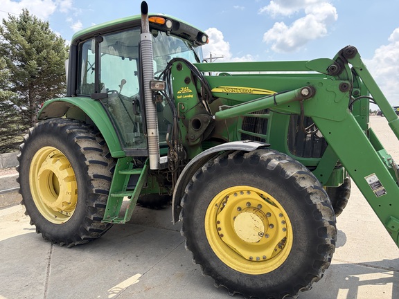 2008 John Deere 7330 (3rd thumbnail)