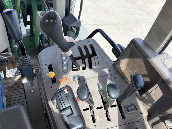 2008 John Deere 7330 (10th thumbnail)