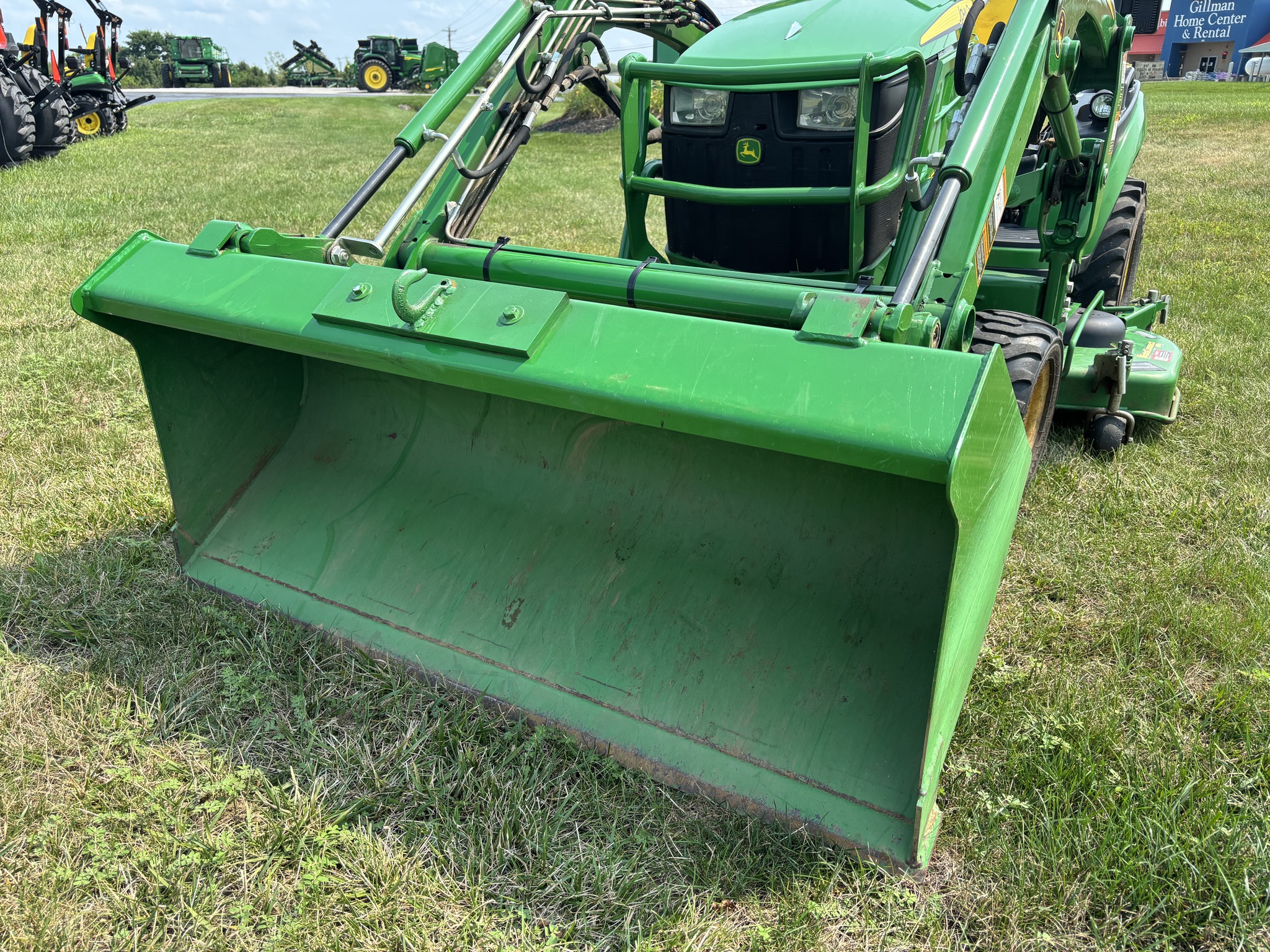 Used 2017 John Deere 1025R Compact Utility Tractors at Koenig Equipment in Oxford, OH - PhotoXL13