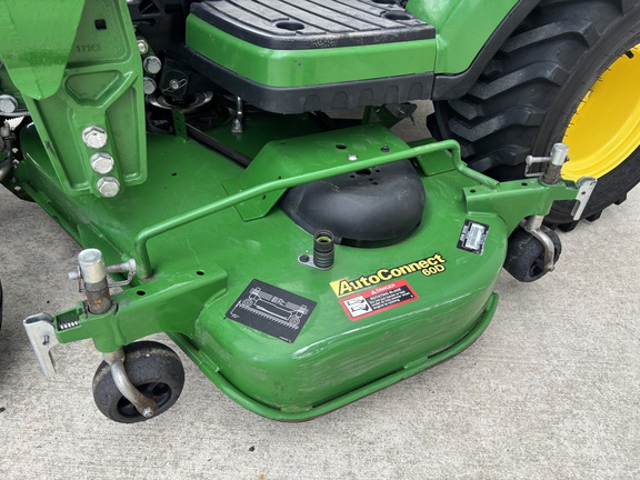 Used 2017 John Deere 1025R Compact Utility Tractors at Koenig Equipment in Botkins, OH - Photo12