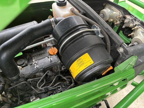Used 2017 John Deere 1025R Compact Utility Tractors at Koenig Equipment in Botkins, OH - Photo15
