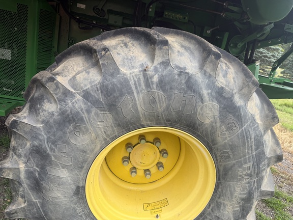 Photo of 2014 John Deere S660