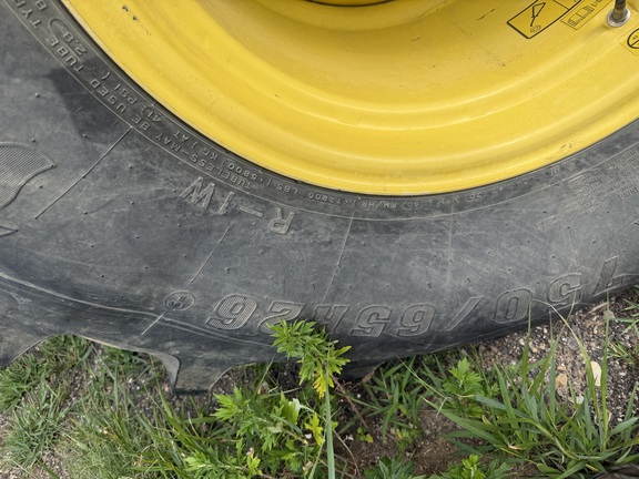 Photo of 2014 John Deere S660