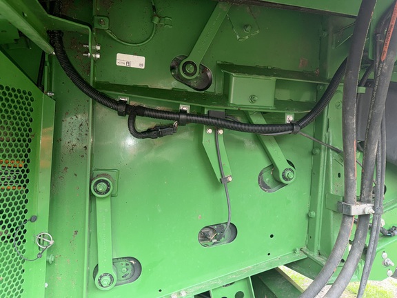 Photo of 2014 John Deere S660