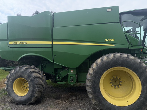 Photo of 2014 John Deere S660