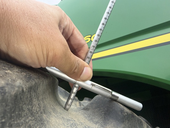 Photo of 2014 John Deere S660