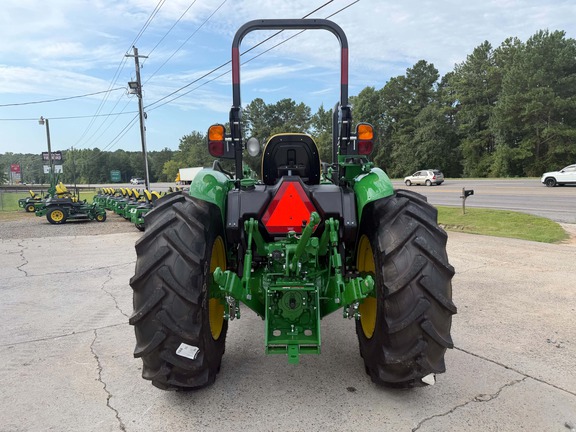 2026 John Deere 5075E-7