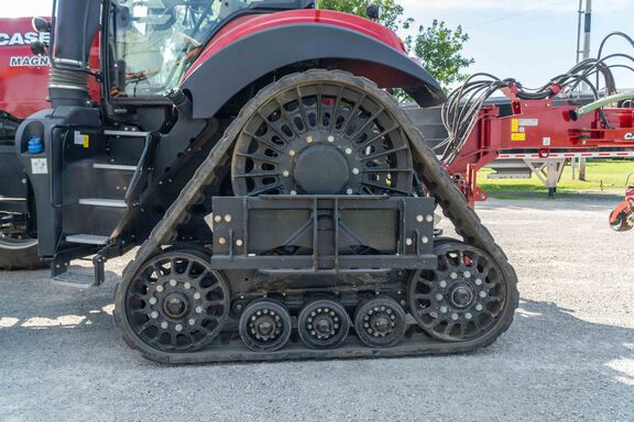 Used 2024 Case IH Magnum 380 RowTrac Row Crop Tractors at Koenig Equipment in Anna, OH - Photo17