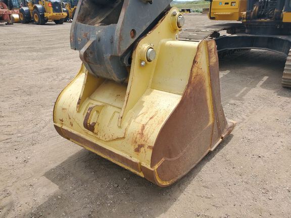 2021 John Deere 345HD54