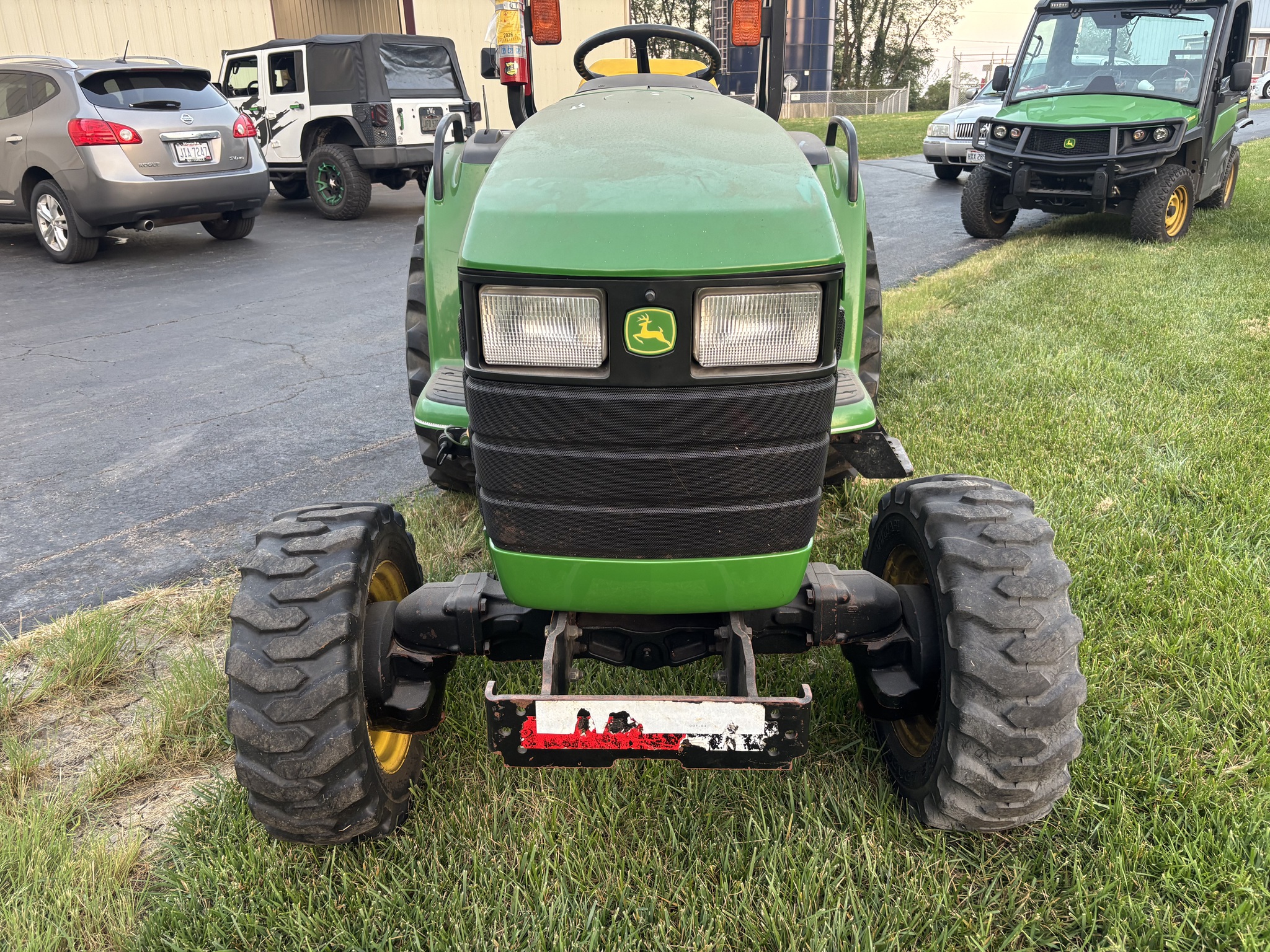 Used 1999 John Deere 4400 Compact Utility Tractors at Koenig Equipment in Botkins, OH - PhotoXL1