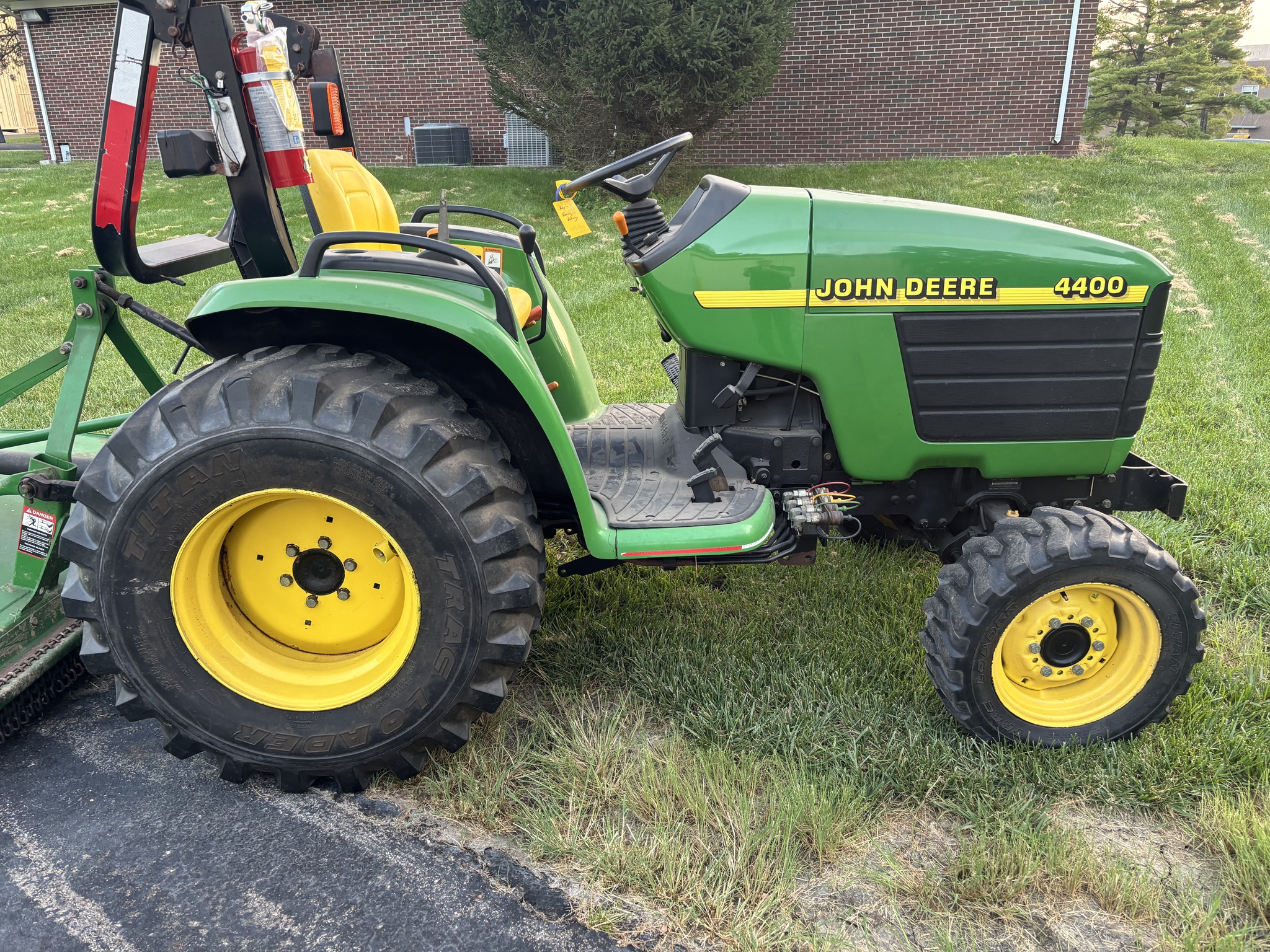 Used 1999 John Deere 4400 Compact Utility Tractors at Koenig Equipment in Botkins, OH - PhotoXL6