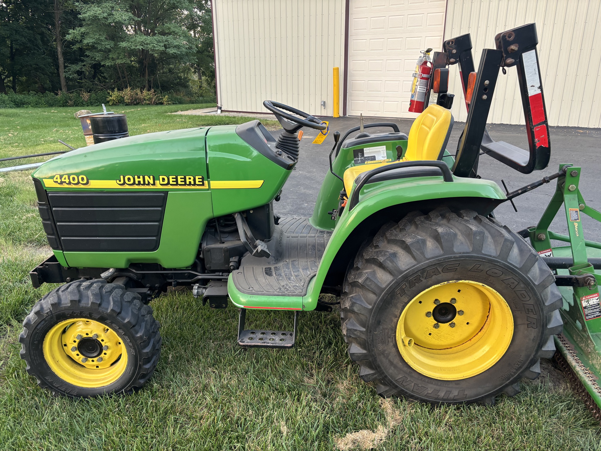 Used 1999 John Deere 4400 Compact Utility Tractors at Koenig Equipment in Botkins, OH - PhotoXL5
