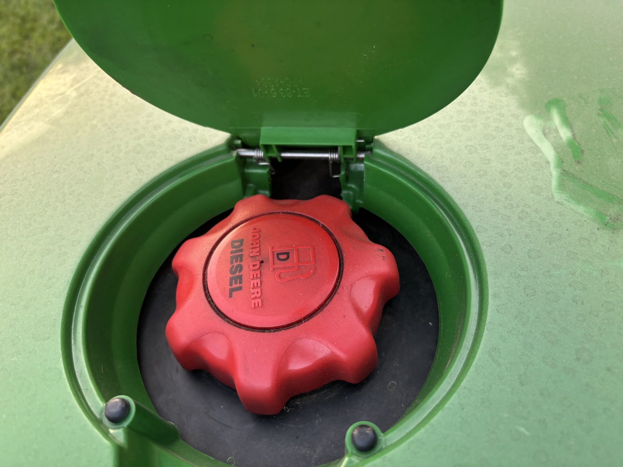 Used 1999 John Deere 4400 Compact Utility Tractors at Koenig Equipment in Botkins, OH - PhotoXL10