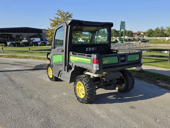 2022 John-Deere XUV 835M