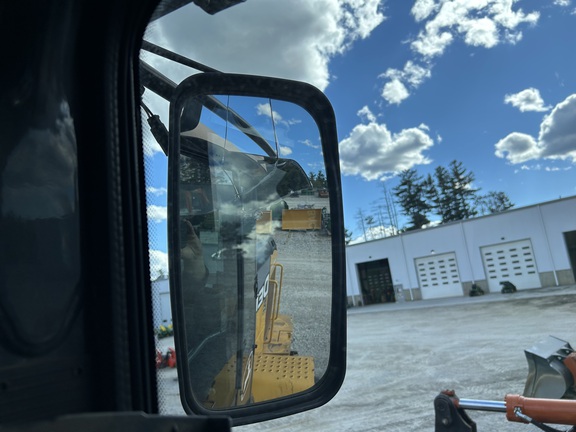 2013 John Deere 644K HYBRID